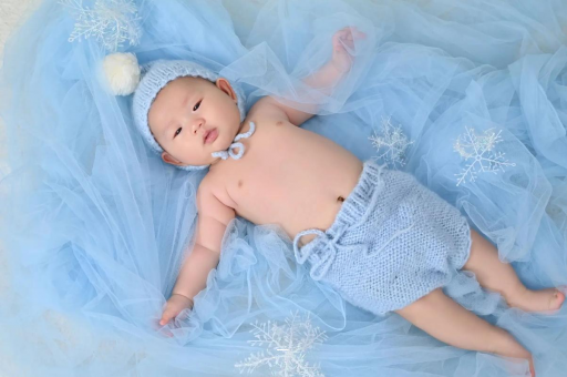 建湖怀孕肚子起小疙瘩很痒